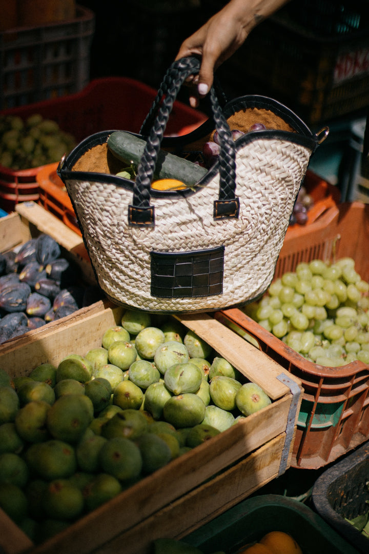 La Vague M - Black / sur commande