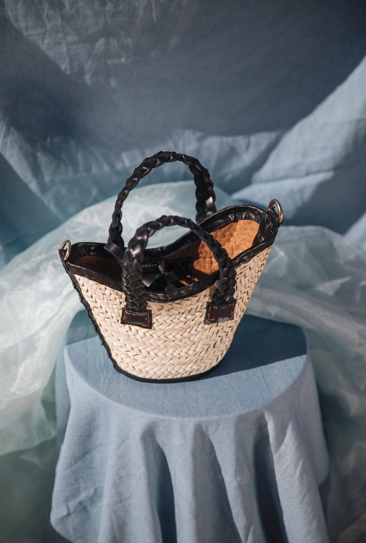 La Vague XS - Black / sur commande