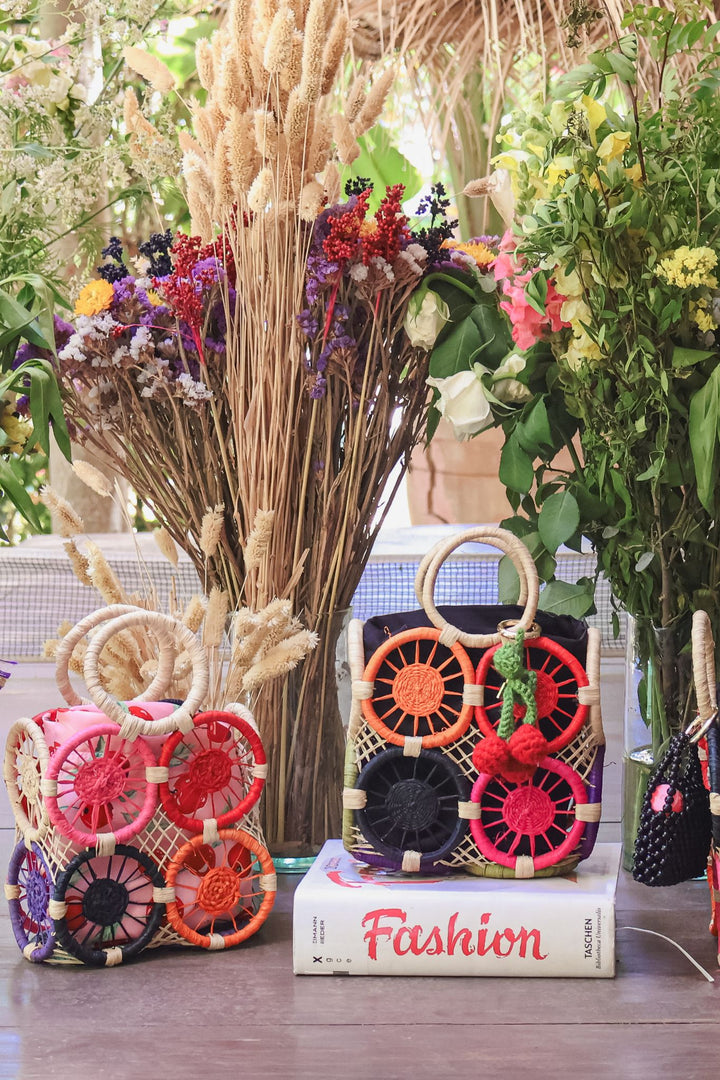 Pikala - micro sac en raphia / en stock