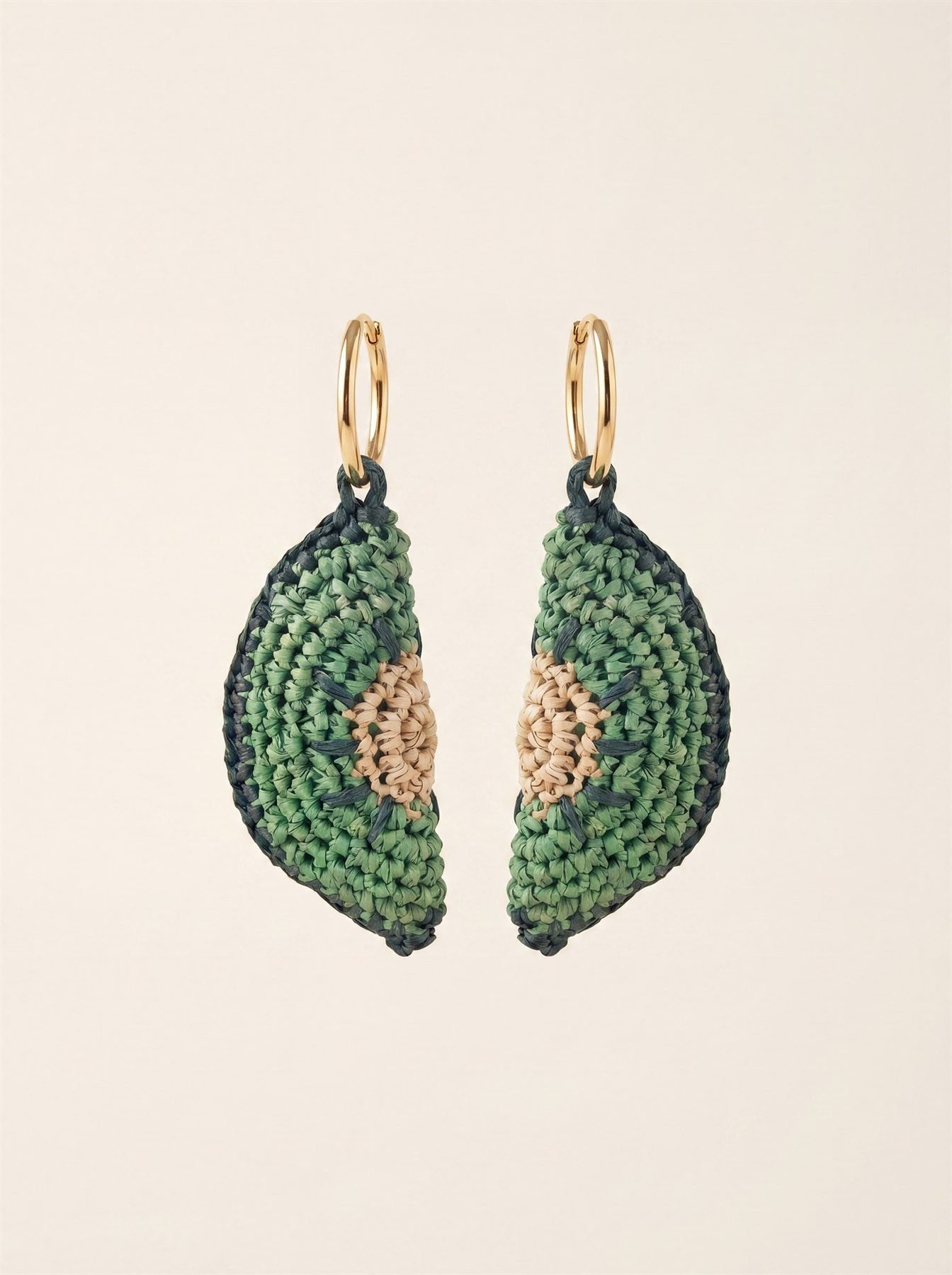 Boucles kiwi en raphia