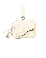 تحميل الصورة في المعرض، Porte AirPods en cuir “La Vague” – Bag Charm made in Marrakesh
