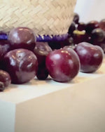 Load and play video in Gallery viewer, La Sculpture S – Deep Violet